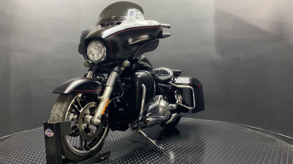 Street Glide® Special