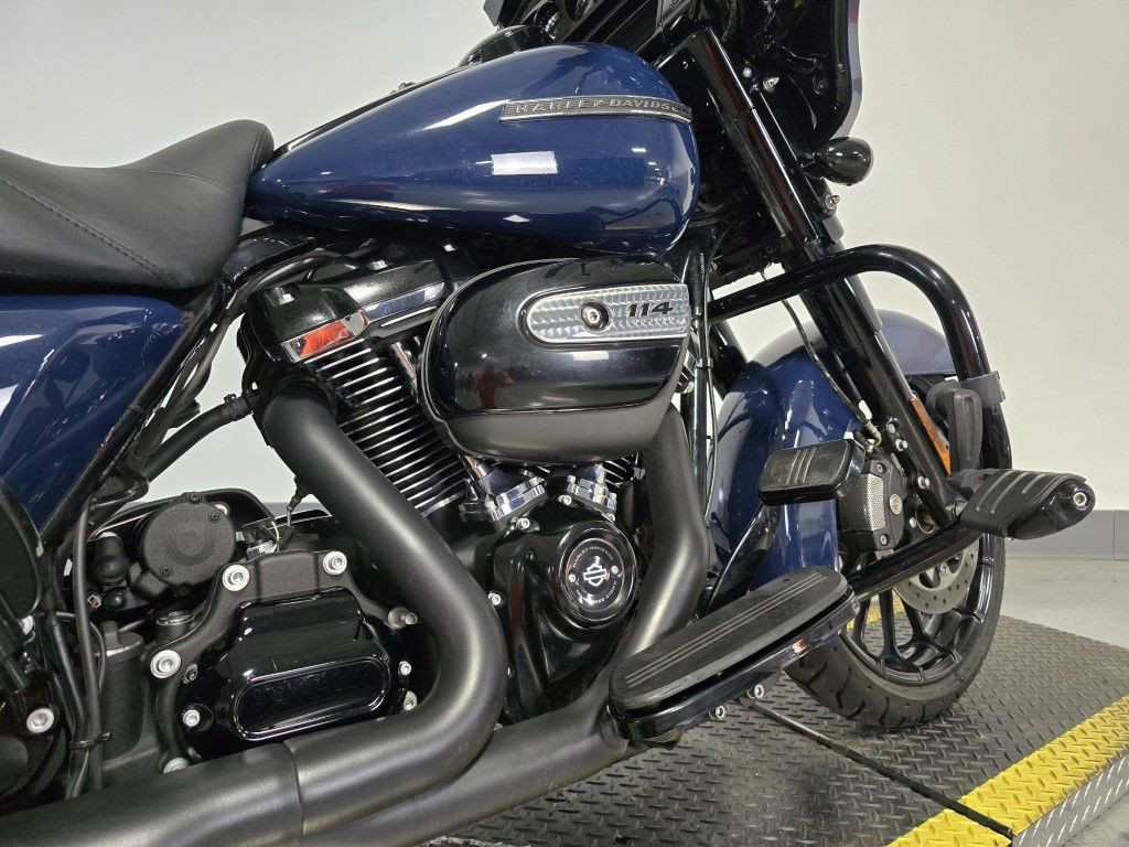 Street Glide® Special