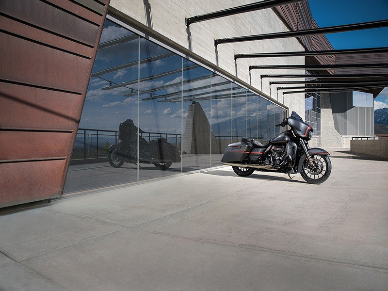CVO® Street Glide®