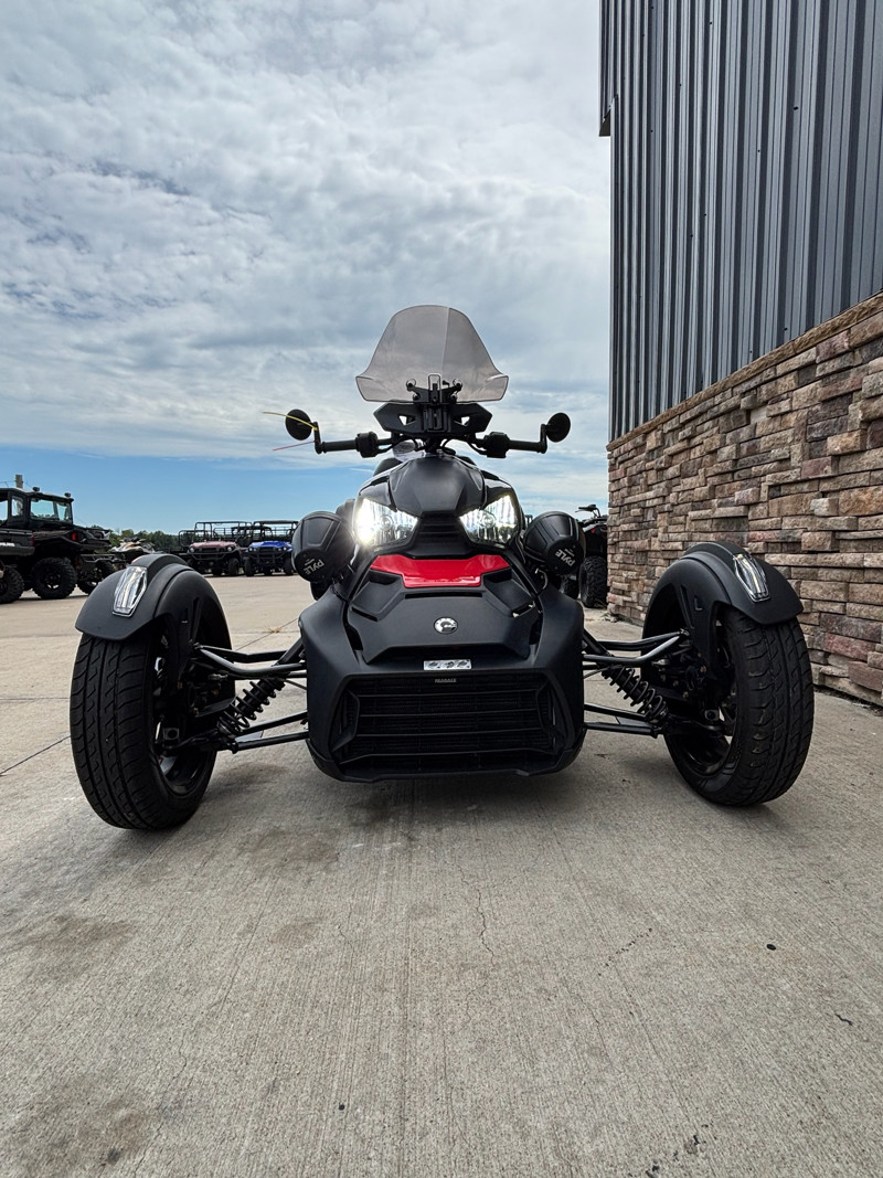 Ryker 900 Sport