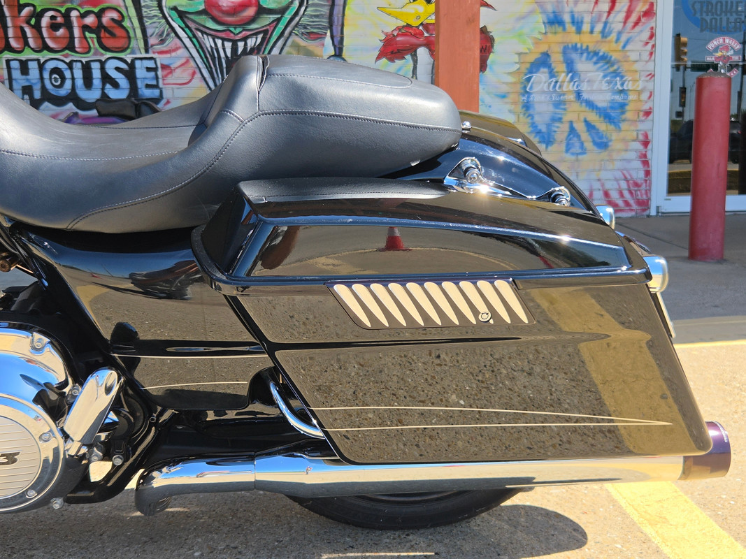 Road Glide® Custom