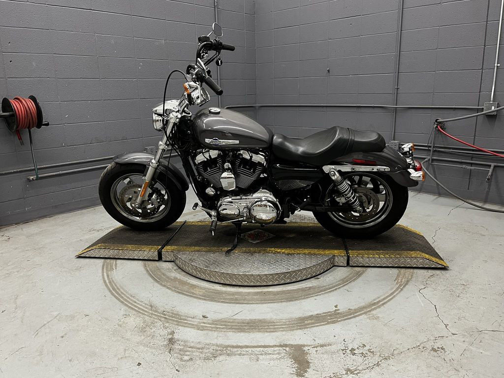 Sportster® 1200 Custom