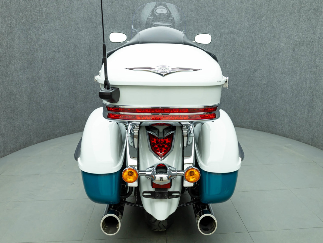 Vulcan 1700 Voyager ABS