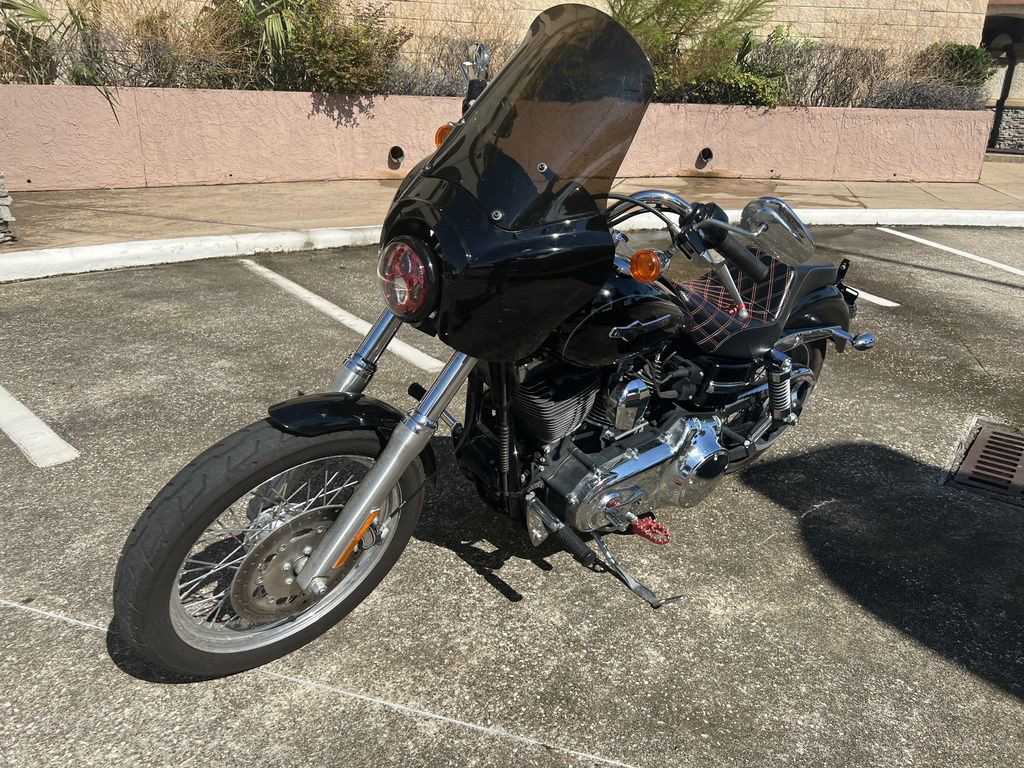Dyna® Super Glide® Custom