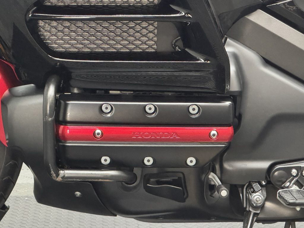 Gold Wing® Audio Comfort