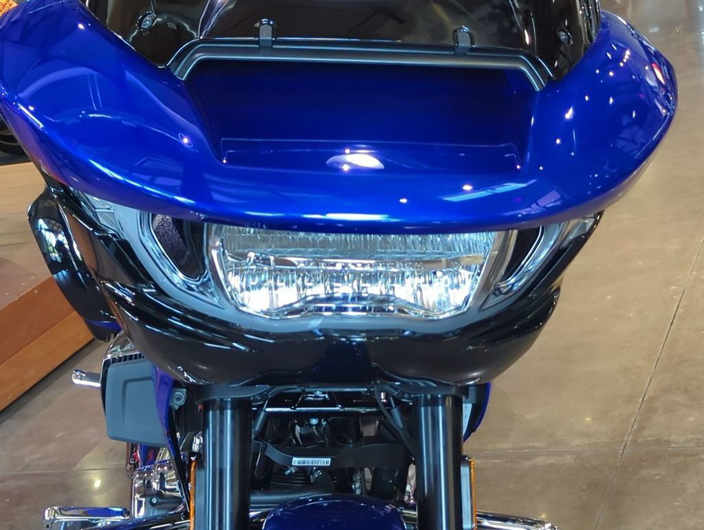 CVO® Road Glide®