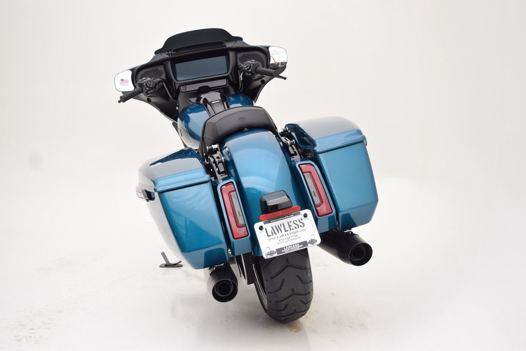 Street Glide®