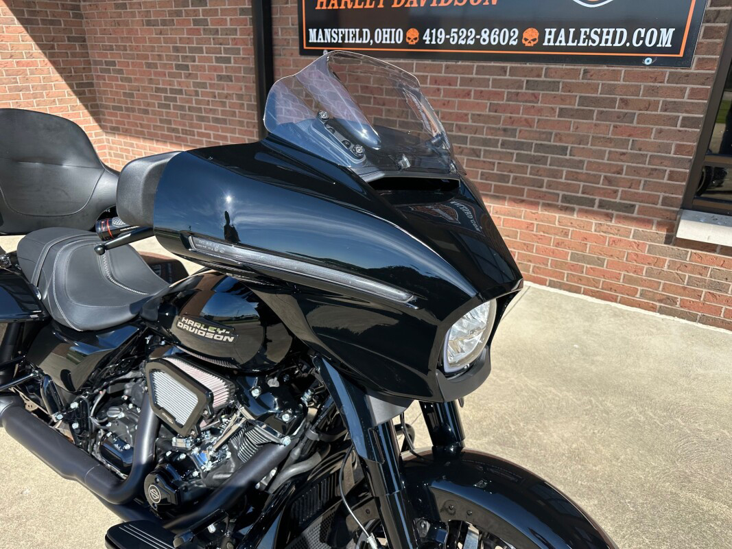 Street Glide®