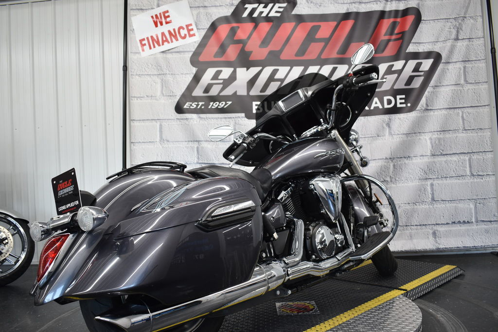 V-Star 1300 Deluxe