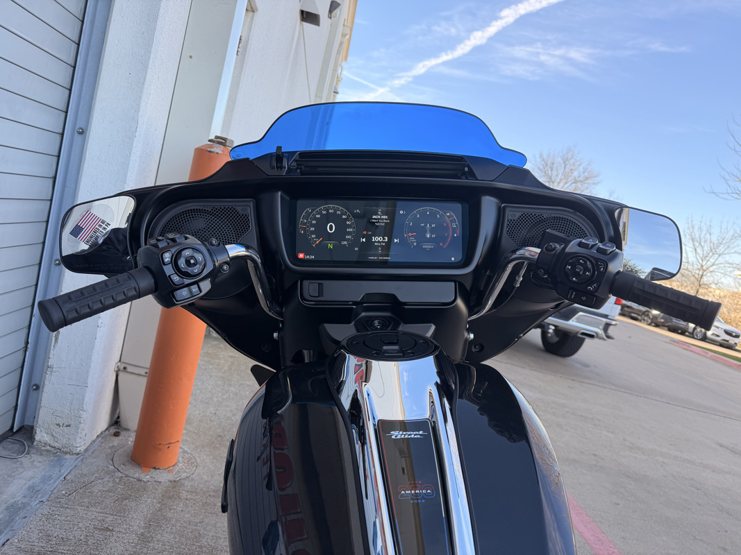Street Glide®
