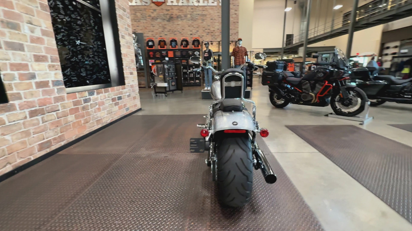 Softail® Breakout®