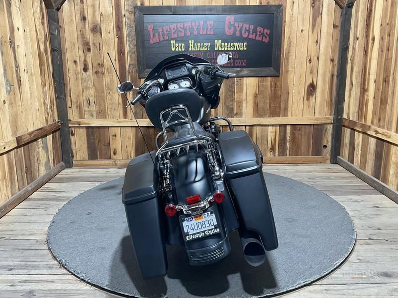 Road Glide®