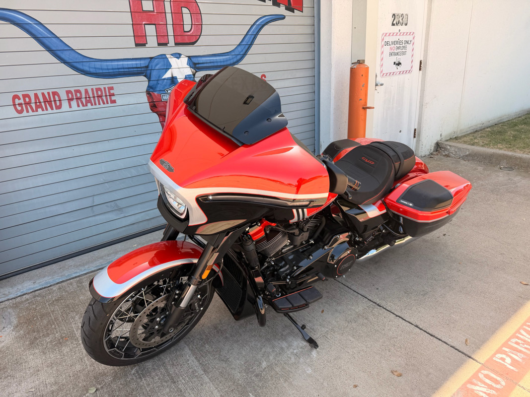 CVO® Street Glide®