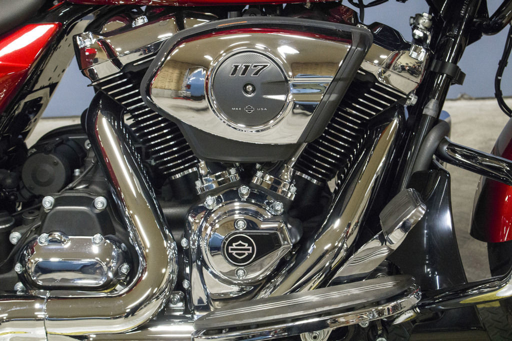 Road Glide®
