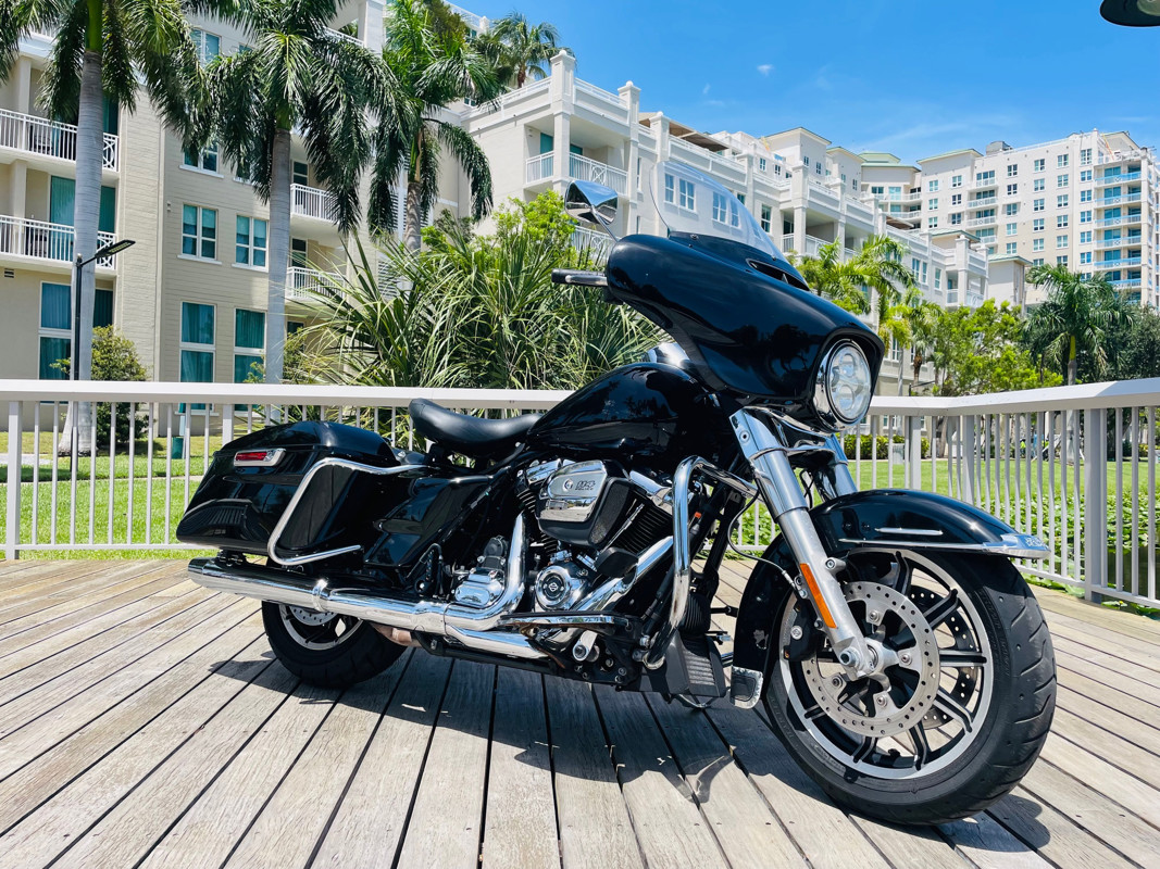 Electra Glide® Police