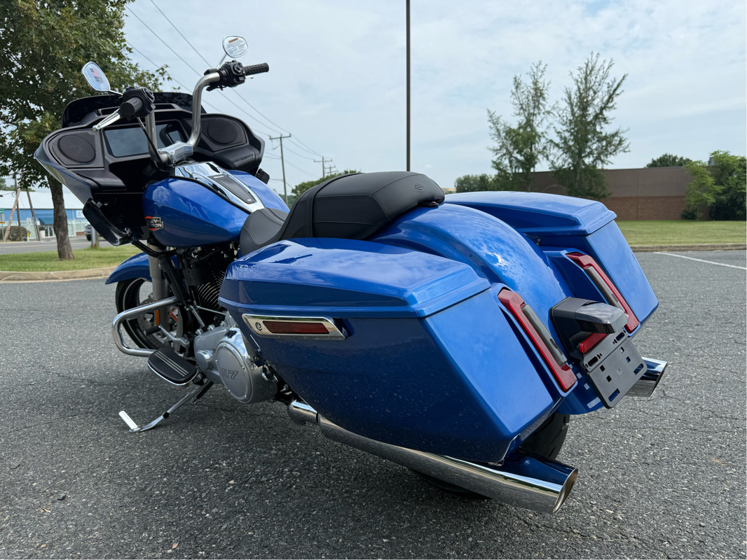 Road Glide®