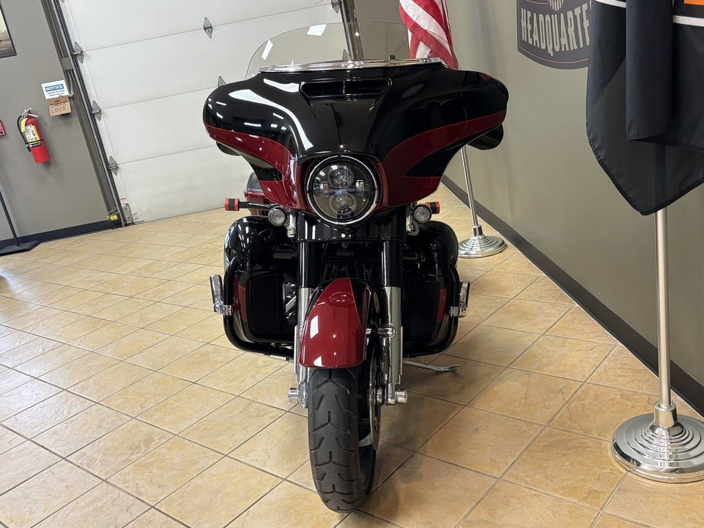 CVO® Street Glide®