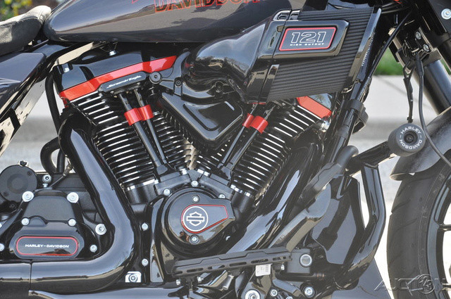 CVO® Street Glide® ST