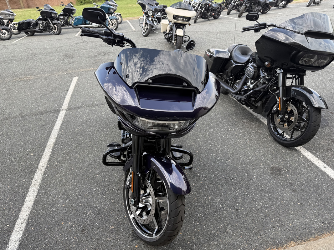 Road Glide®