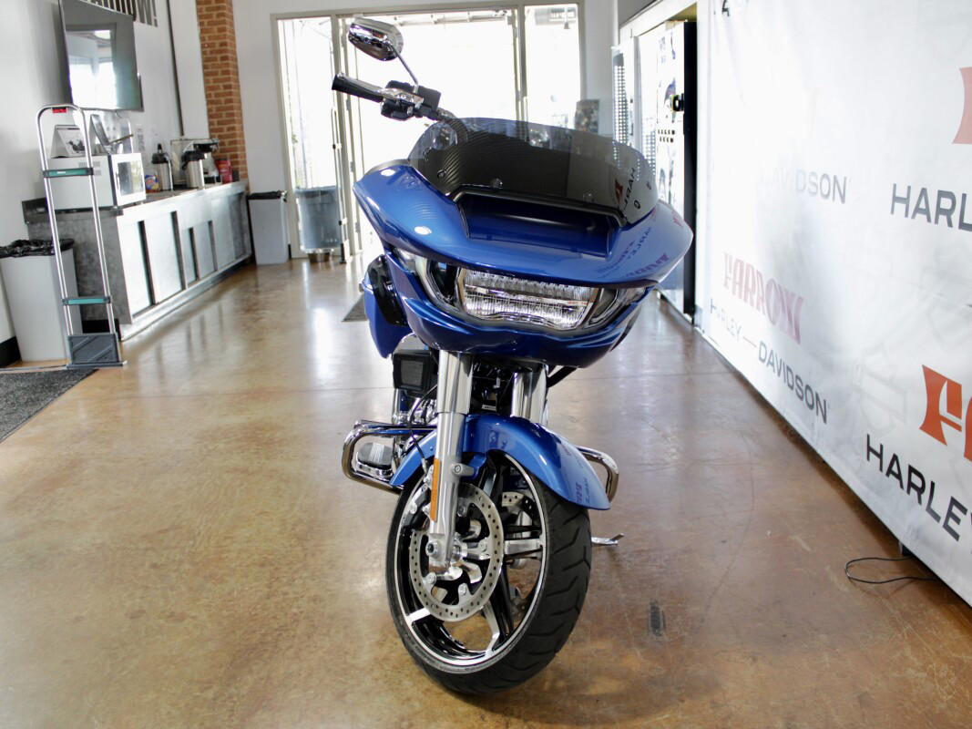 Road Glide®