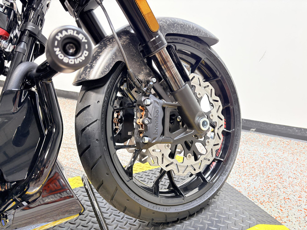 CVO® Street Glide® ST