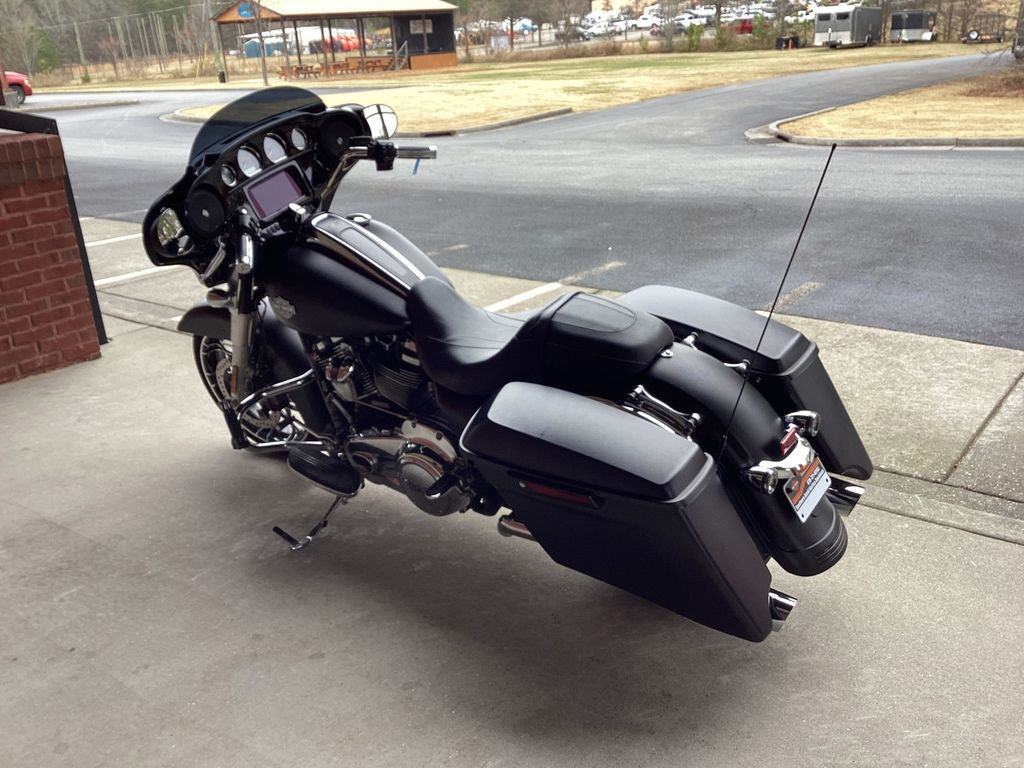 Street Glide® Special