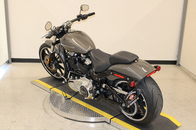Softail® Breakout® 114