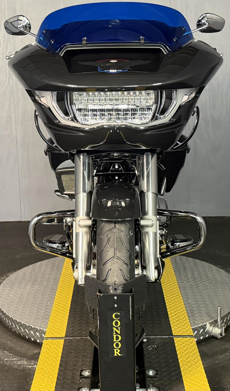 Road Glide®