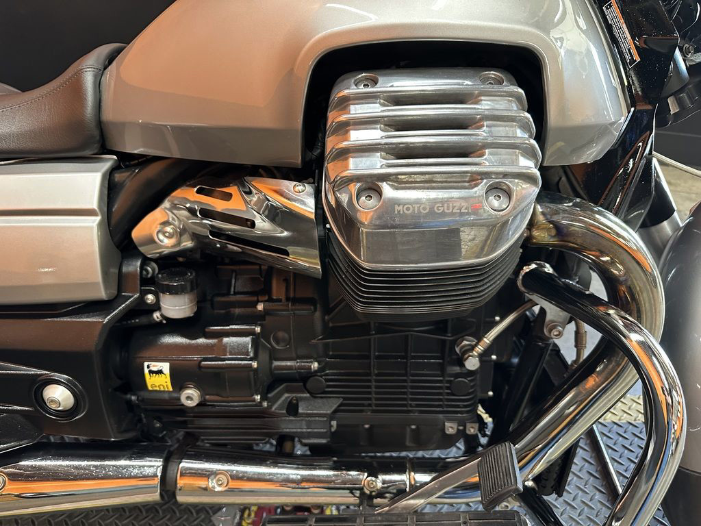 California 1400 Custom ABS