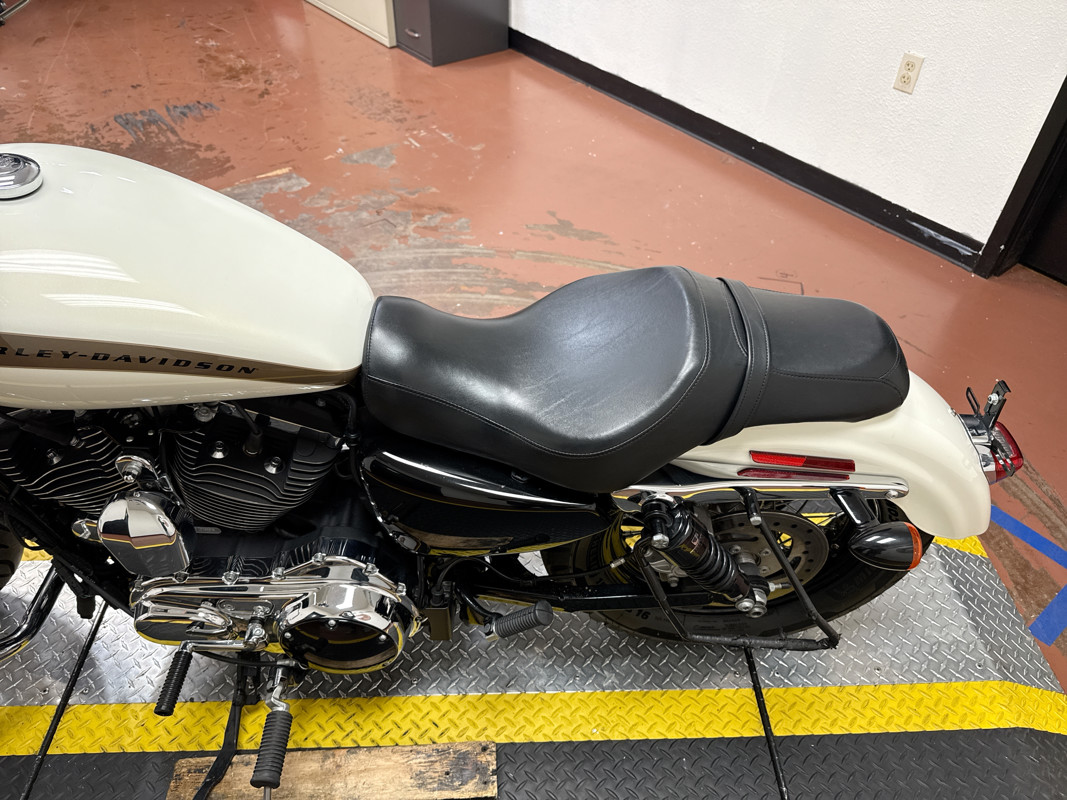 Sportster® 1200 Custom