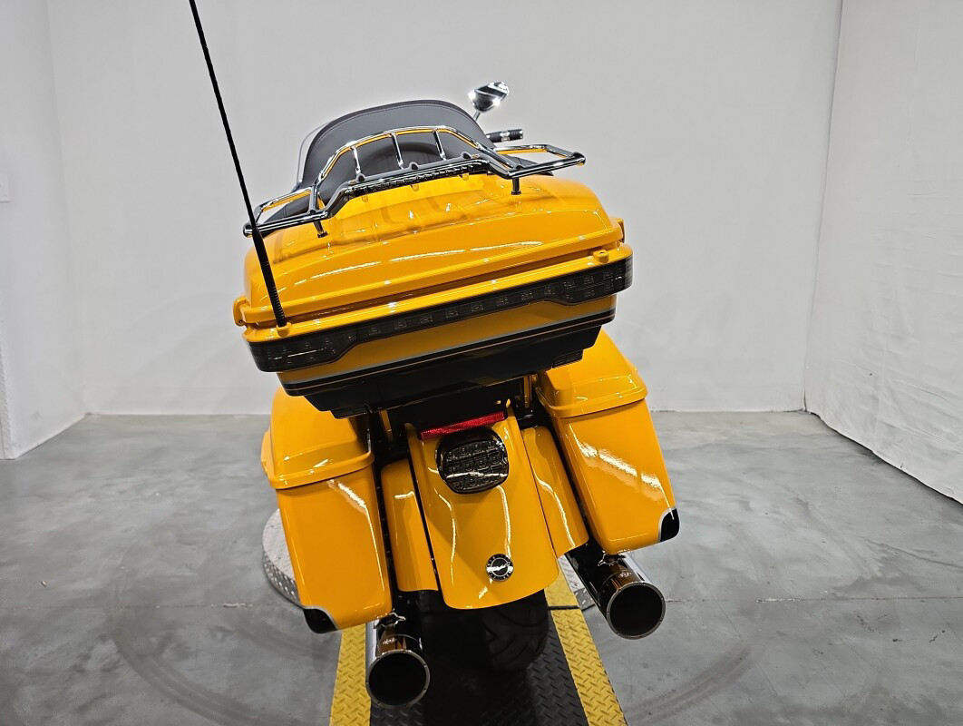 CVO® Road Glide® Limited