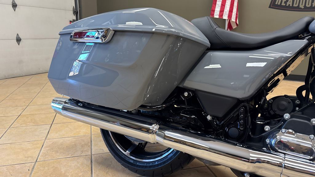 Road Glide®