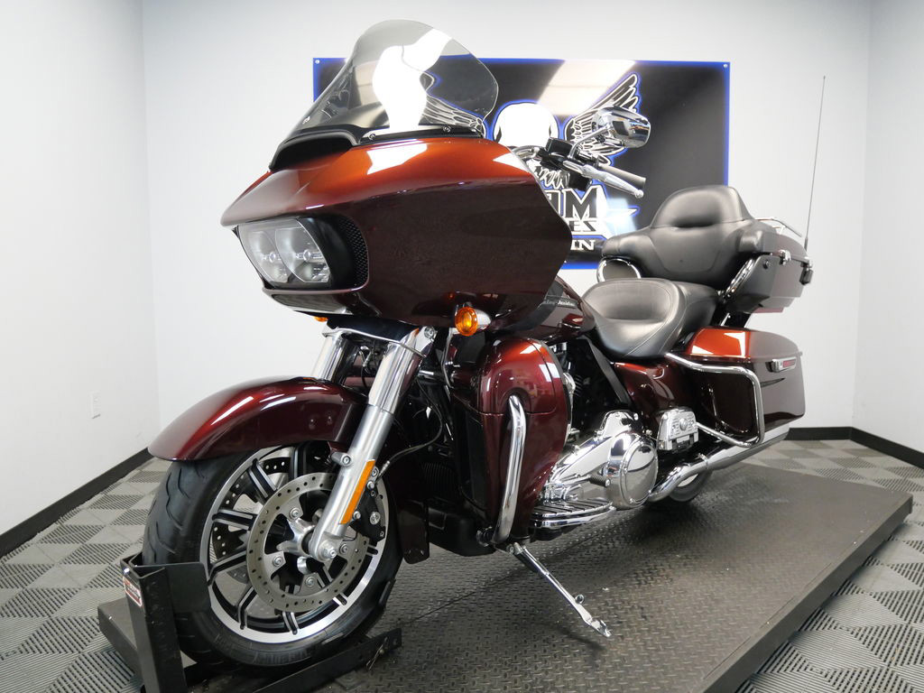 Road Glide® Ultra