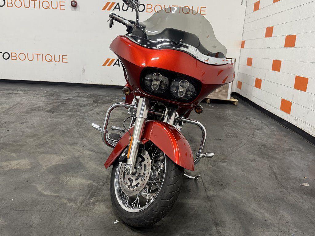 Road Glide® Custom