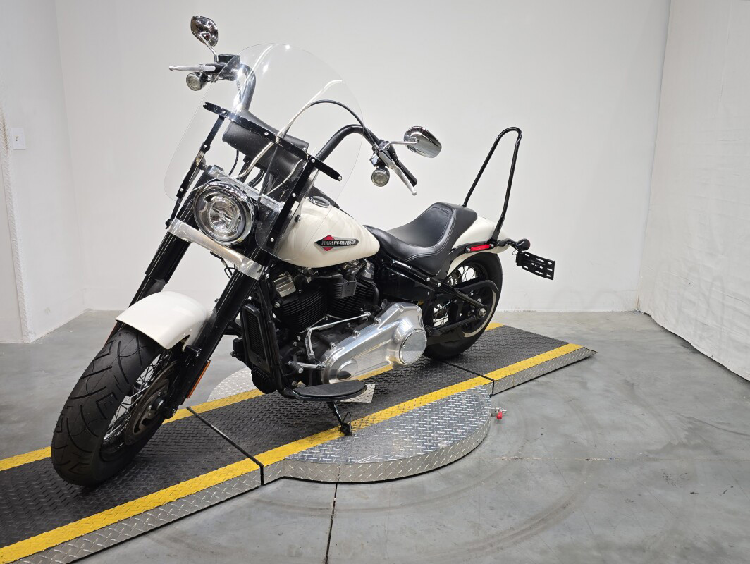 Softail® Slim®