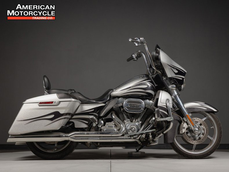 CVO® Street Glide®