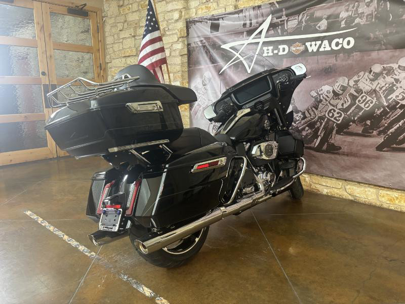 Street Glide® Ultra