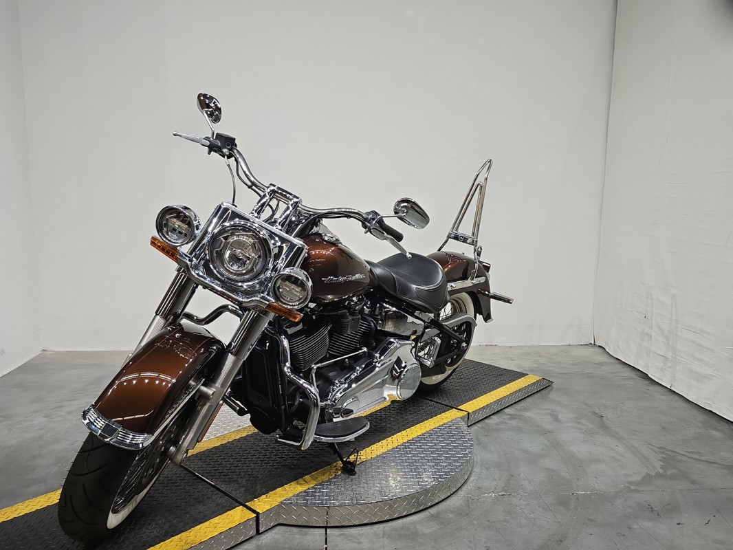 Softail® Deluxe