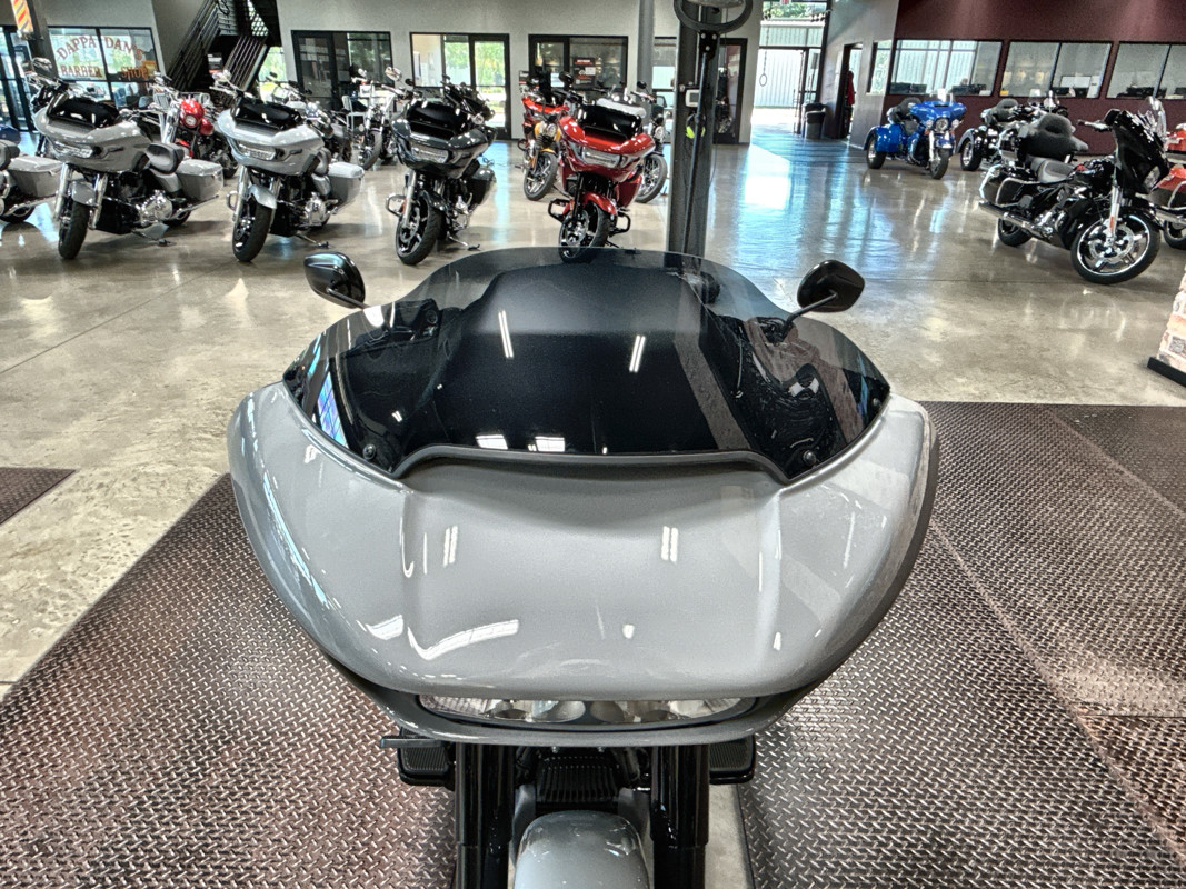 Road Glide® 3