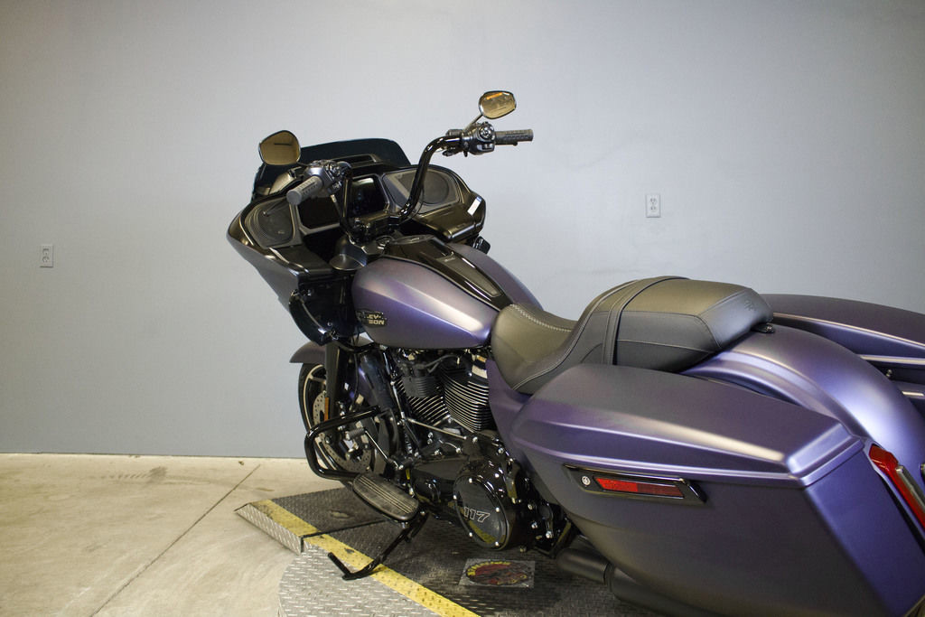 Road Glide®