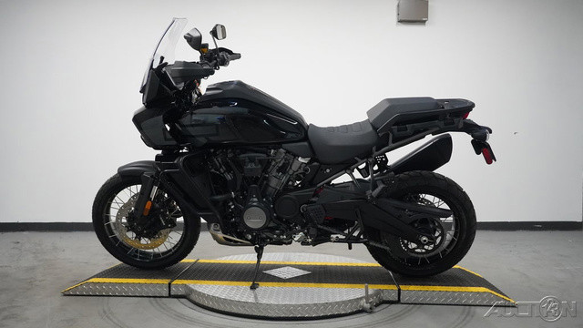 Pan America® 1250 Special