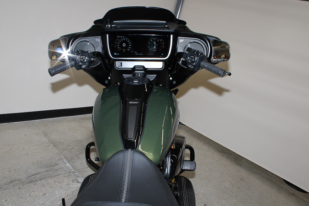 Street Glide®