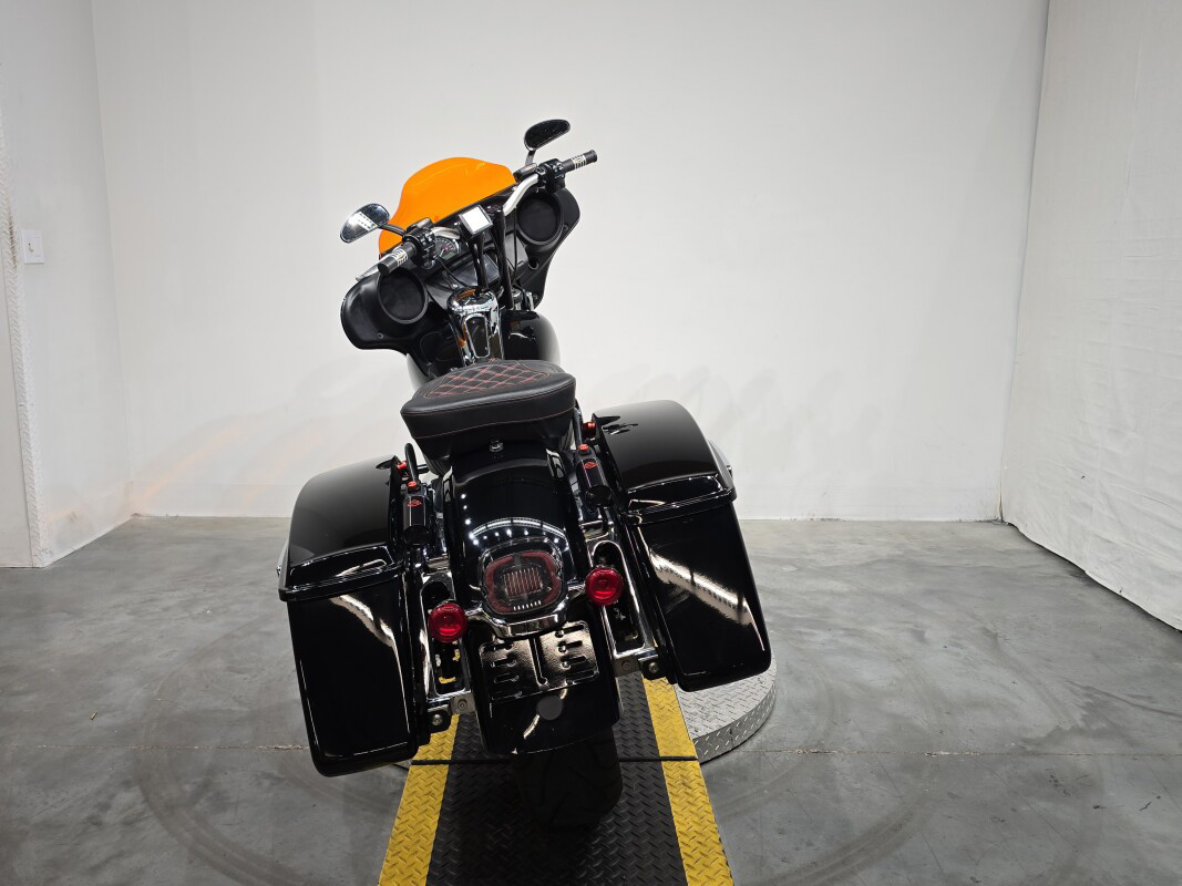 Electra Glide Standard