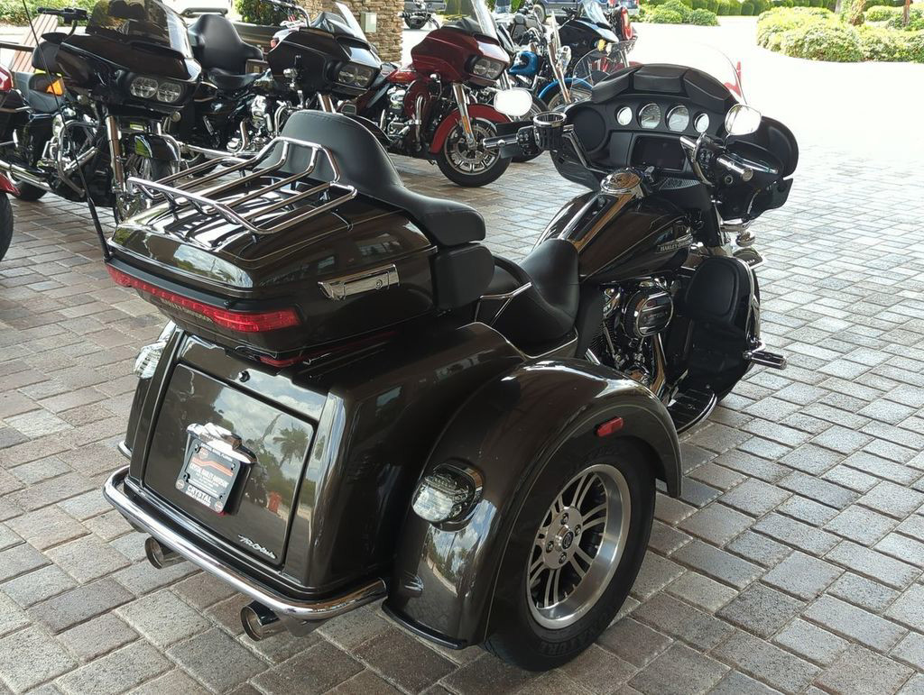Tri Glide® Ultra