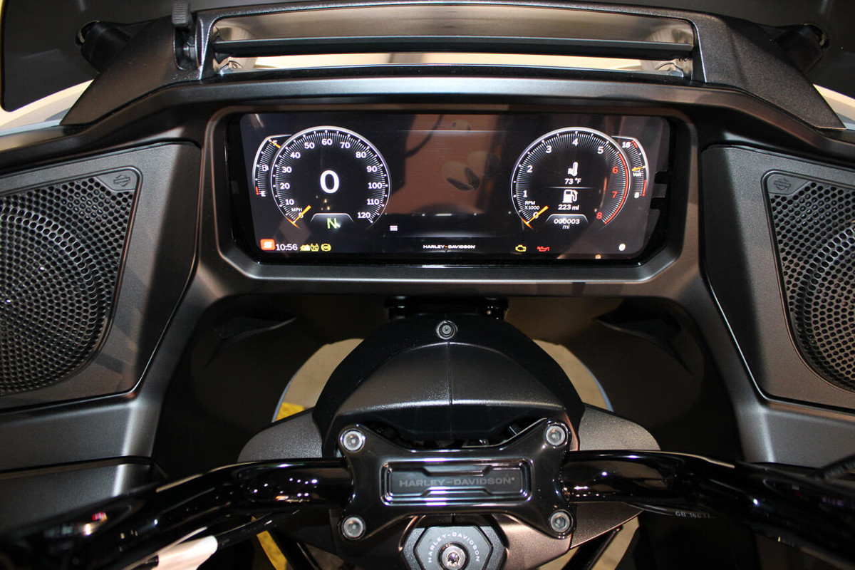 Road Glide®