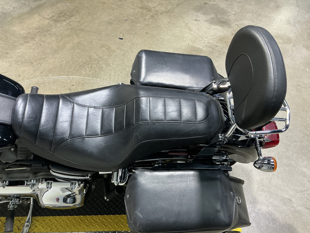 Dyna® Super Glide® Custom