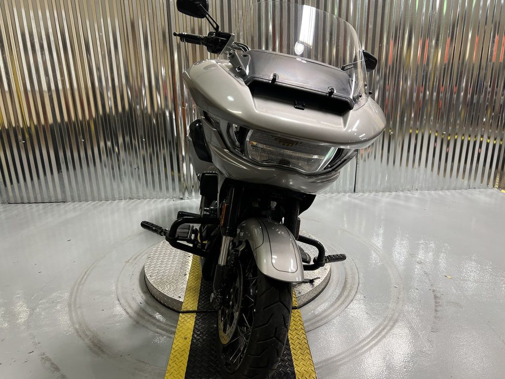 CVO® Road Glide®