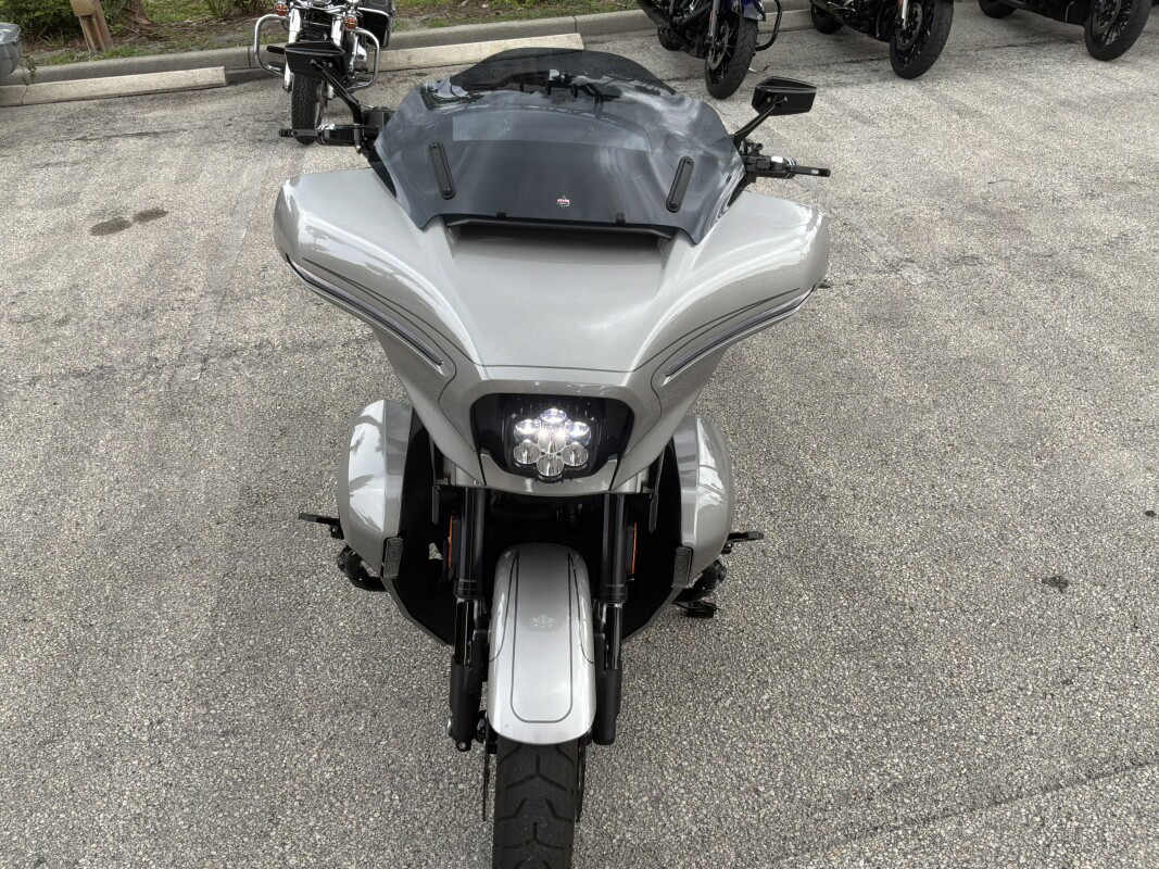CVO® Street Glide®