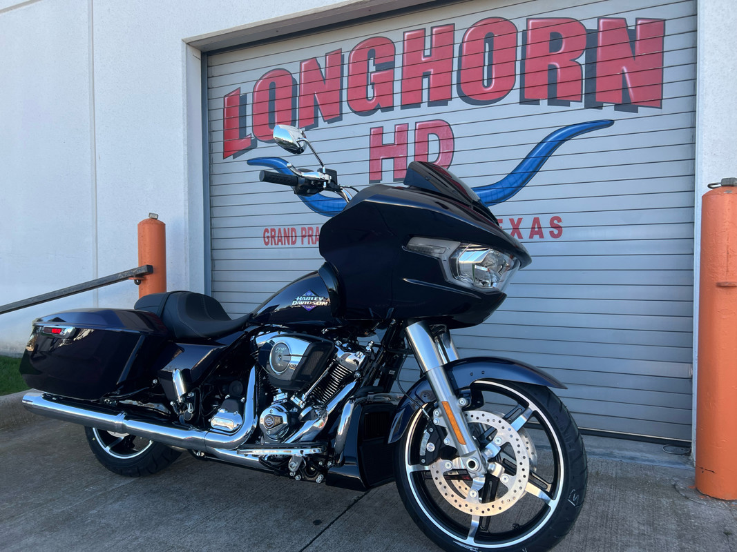 Road Glide®