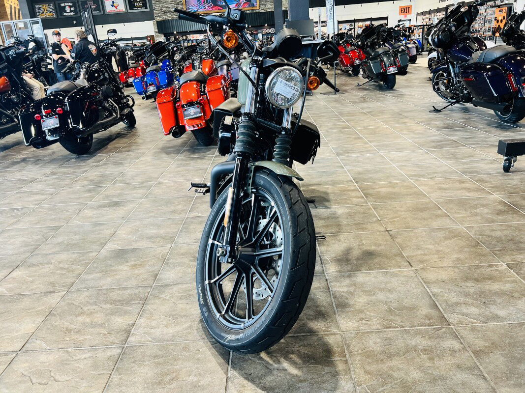 Iron 883®